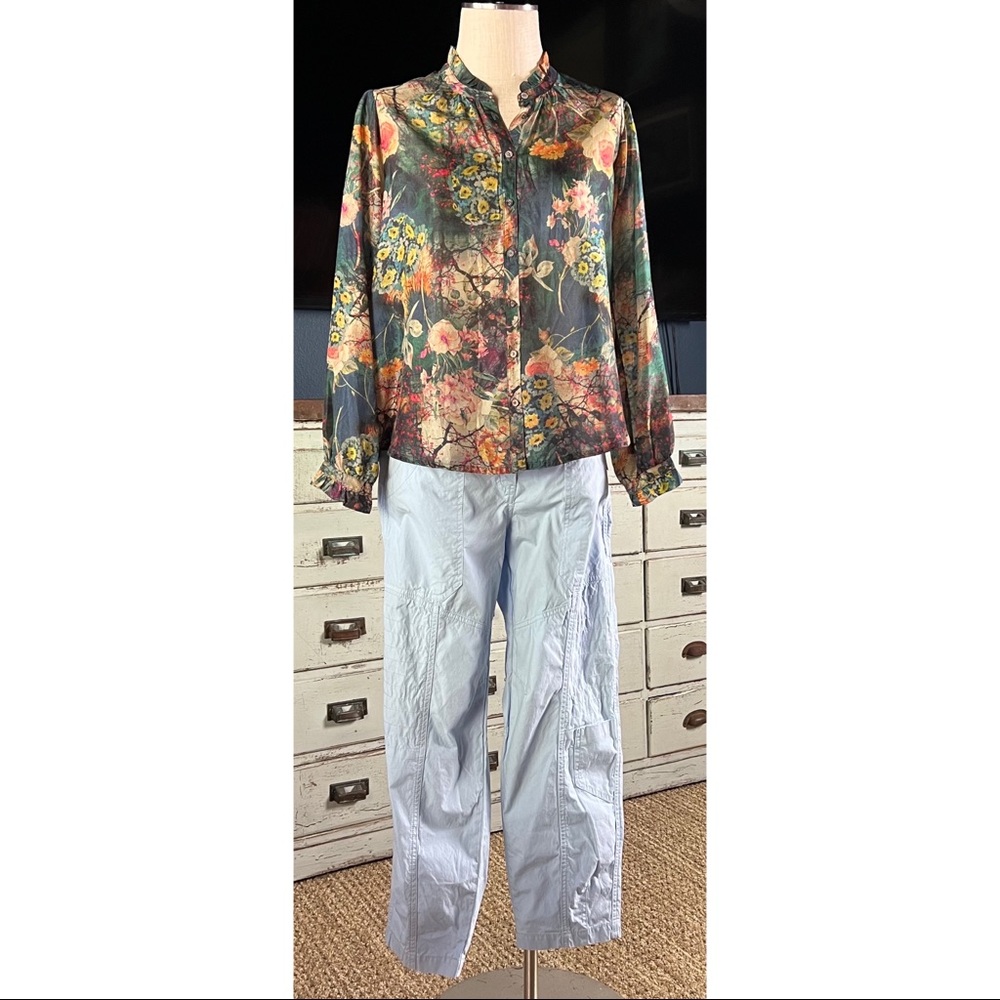 Johnny Was Traviata Leda Moody Floral 100% Silk Blouse XS - Picture 3 of 13